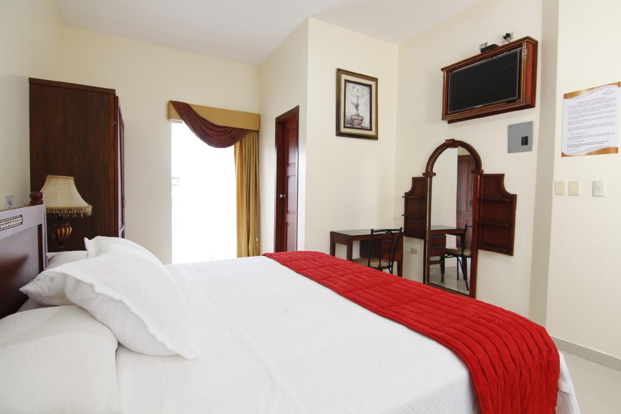 Hotel Versailles Internacional Guayaquil Eksteriør bilde