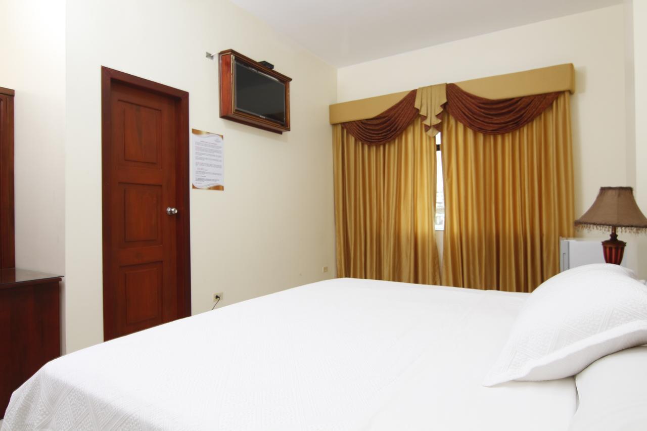 Hotel Versailles Internacional Guayaquil Eksteriør bilde